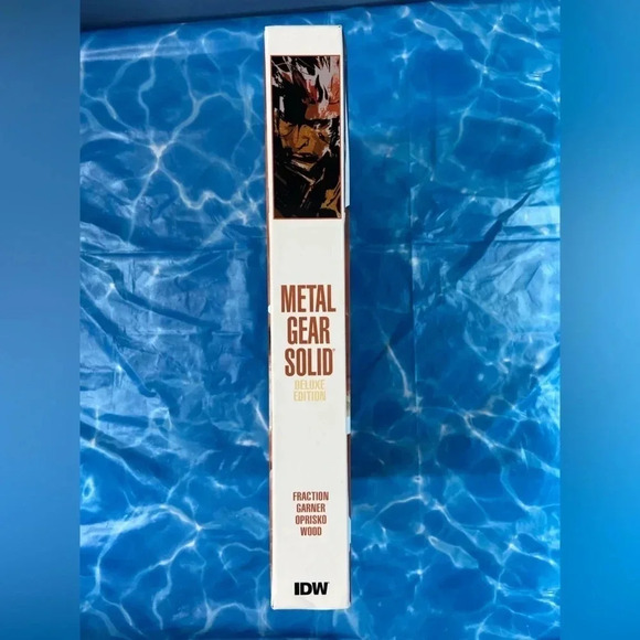 Metal Gear Solid - Deluxe Edition - New, Beautiful, Epic - 556 Pages - Very Rare - Picture 13 of 14